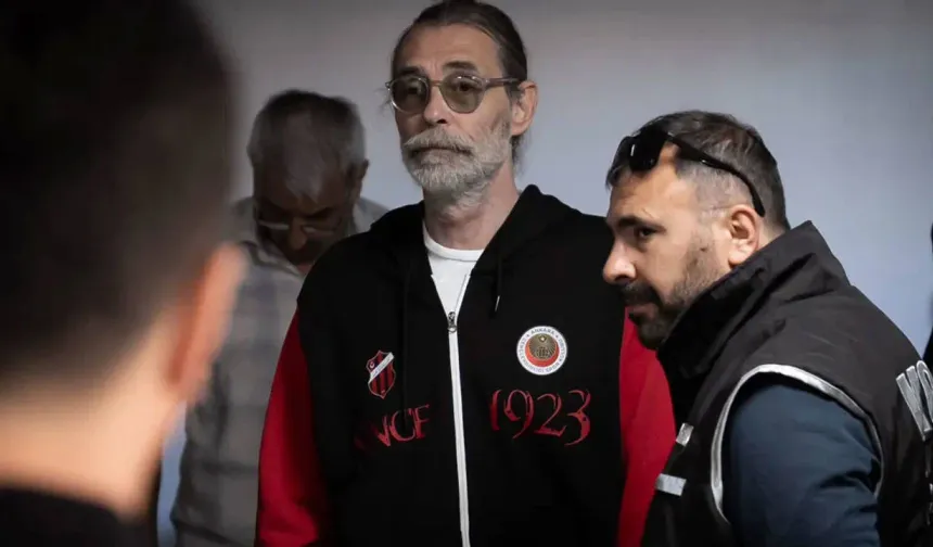 Etimesgut Belediye Başkanı Erdal Beşikçioğlu tutuklandı