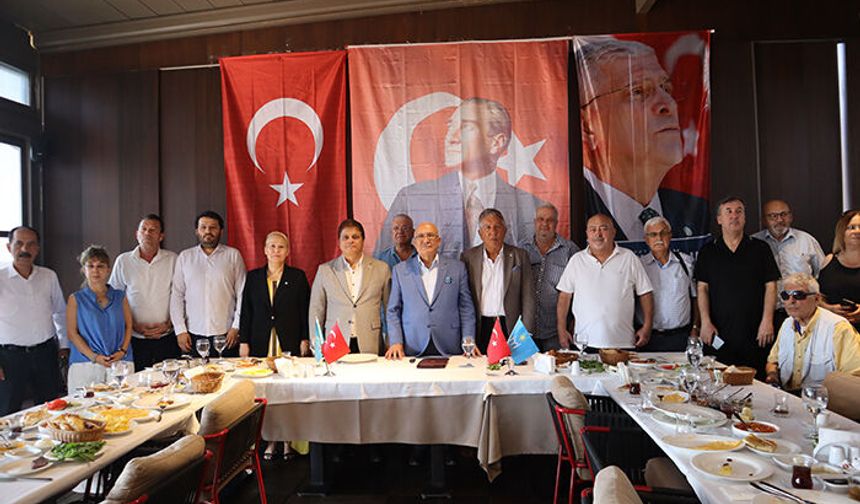 İYİ Parti Mersin Milletvekili Kocamaz: “Aziz Meclis; tiyatroya, oyuncağa dönmüş durumda”
