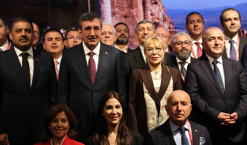 Cumhurbaşkanı Yardımcısı Yılmaz: 'Ülkemizi kesinlikle bir maceraya atmayarak sağlam bir şekilde yolumuza devam ediyoruz'