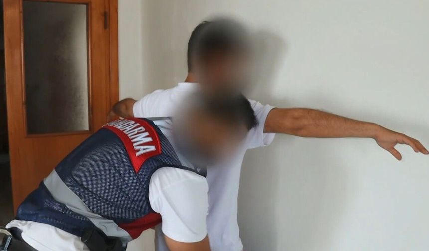 Mersin'de sosyal medyacı şantaj şebekesine operasyon: 4 tutuklama