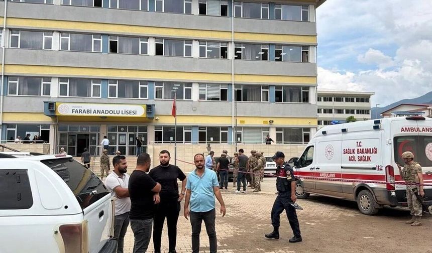 Eğitim Sen Mersin: “Öğretmenin ihtiyacı önlük değil, can güvenliği”