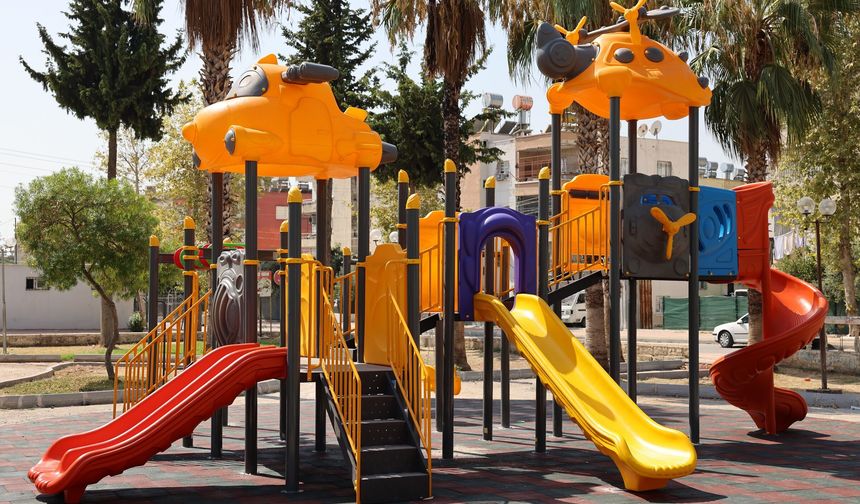 Toroslar’da çocuklar için daha güvenli 5 yeni park hizmete sunuldu, 20 park yenilendi