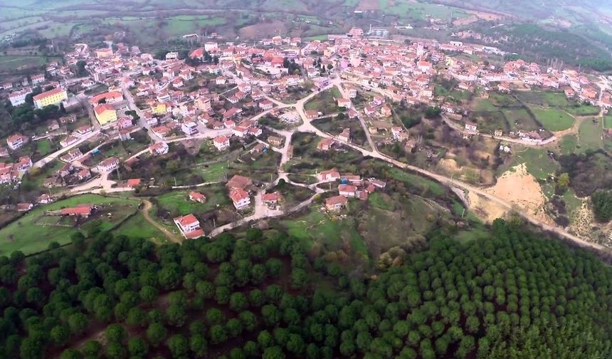 2.4'lük deprem bir ilçeyi ayağa kaldırdı