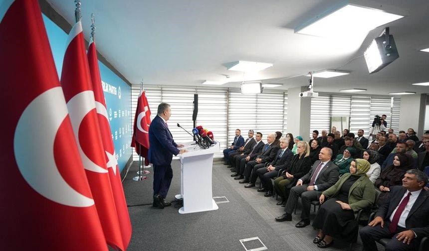 BBP Genel Başkanı Destici: 'Türk dünyası birlikte inşa edilecek bir geleceğin ve ulaşacak kızıl elmanın adıdır'