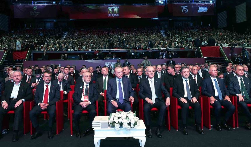 Cumhurbaşkanı Erdoğan: 'Tekno-oligarklar ırkçılığı körüklüyor