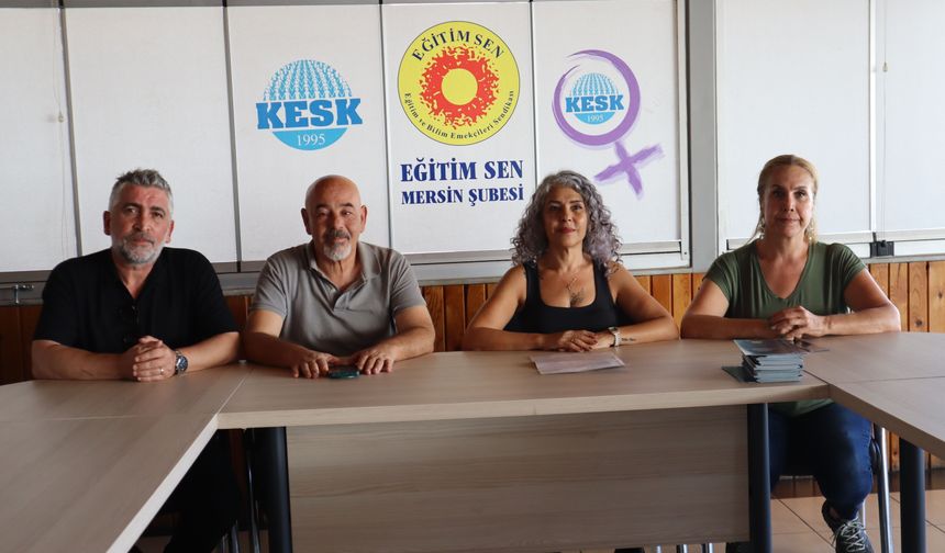 Eğitim Sen Mersin, 5 Ekim Dünya Öğretmenler Günü’nde taleplerini yineledi: “Eşit işe, eşit ücret istiyoruz”