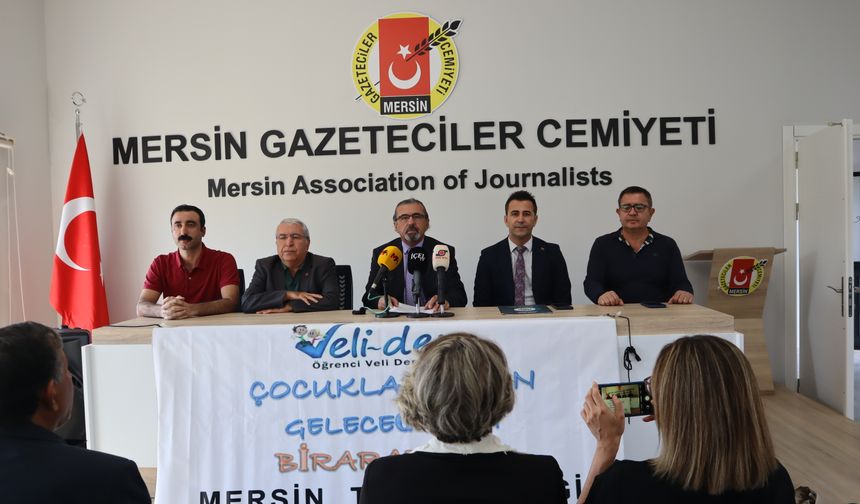 Veli-Der ve eğitim sendikalarından ortak sınav sistemine tepki: “Öğretmenin yetkisi sınırlandırılıyor”