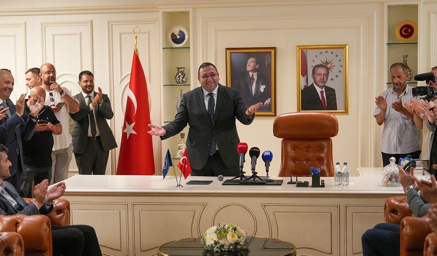 Üsküdar Belediye Başkan Vekili Dündar Ziya Gültekin hayatını kaybetti