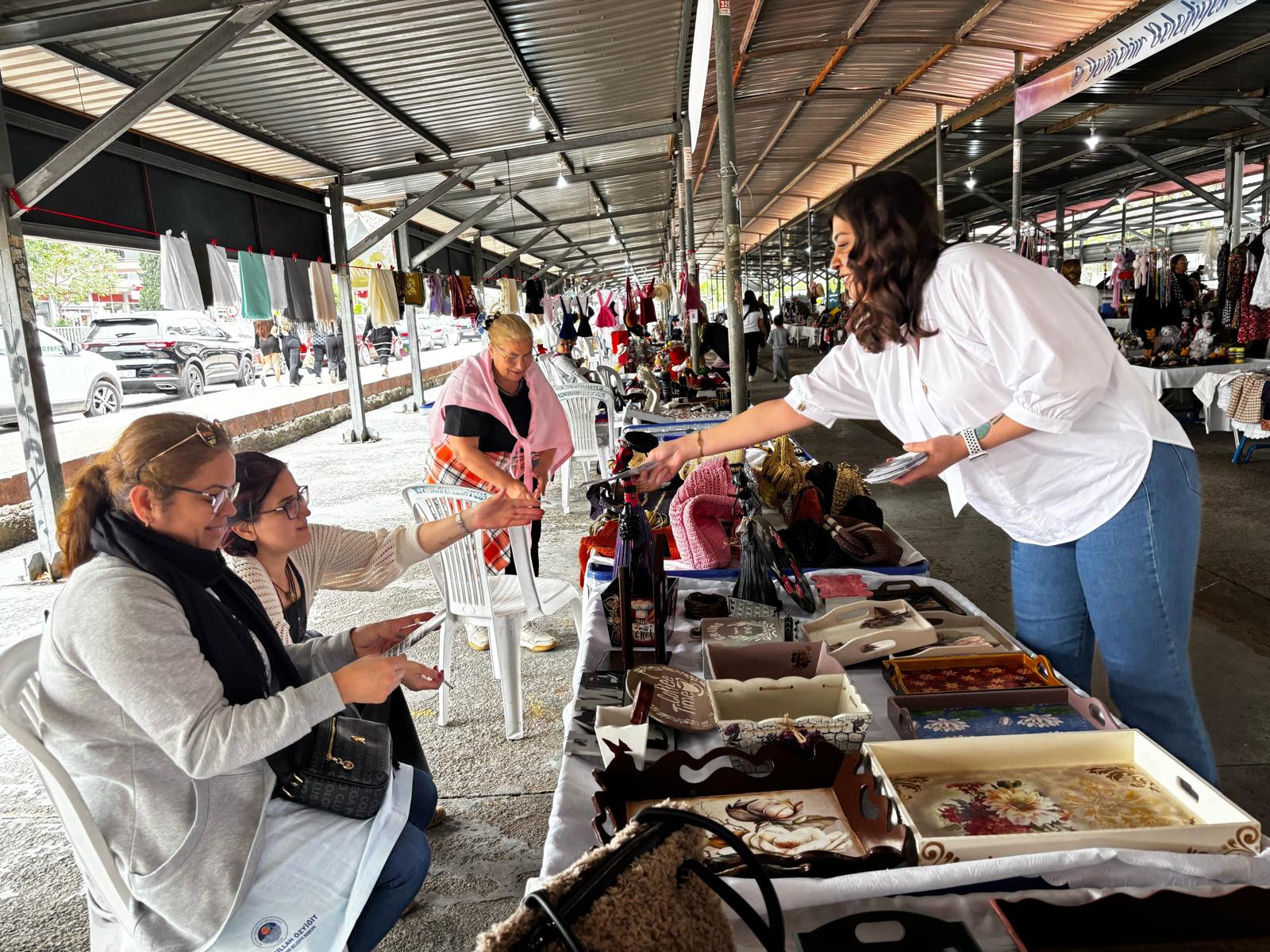 Gp Xy J Q I Wk A A8 Rn