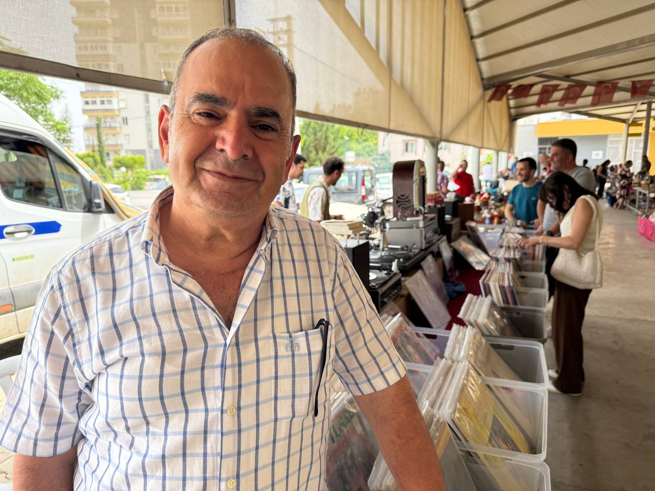 6337E5A1 C686 4Fc5 9F9C 25A1F2152924