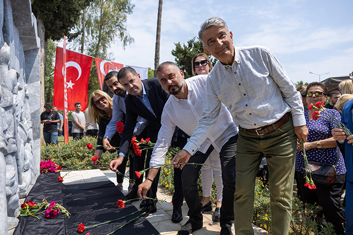 Ahmet Serkan Tuncer, 3 Fi̇dan’i Düzenledi̇kleri̇ Anma Töreni̇yle Andi (1)-1