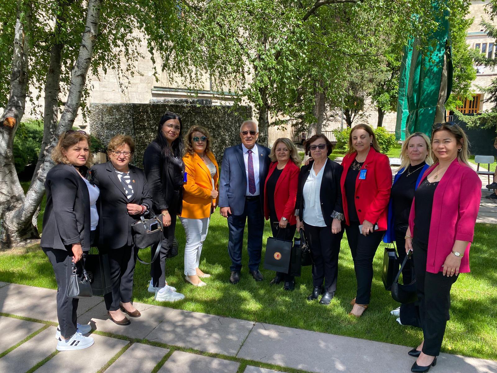 Gr Z Kl T H X0 A Aw0Q Q