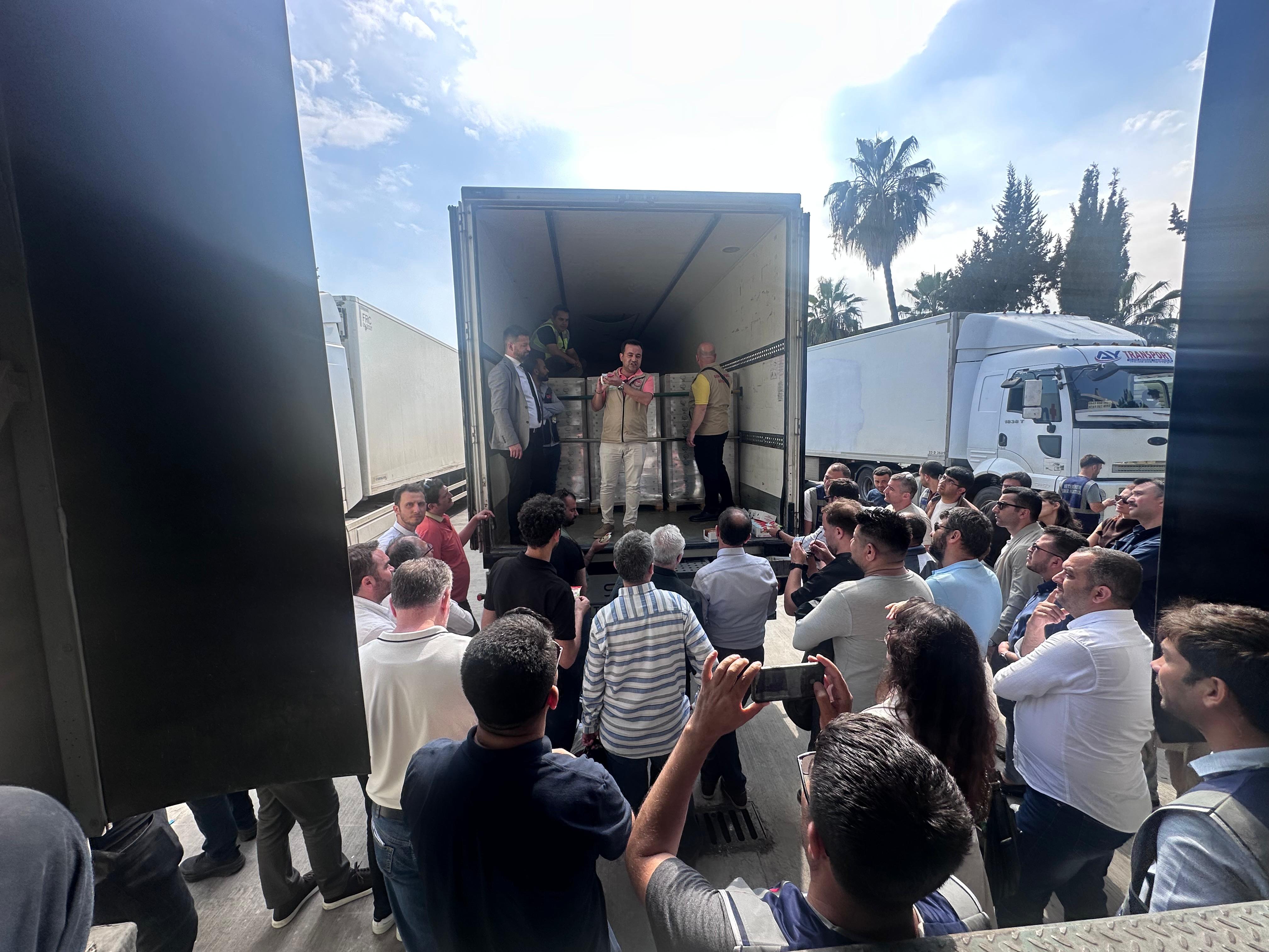 Gr29Zlq W Y A A F2 Aq