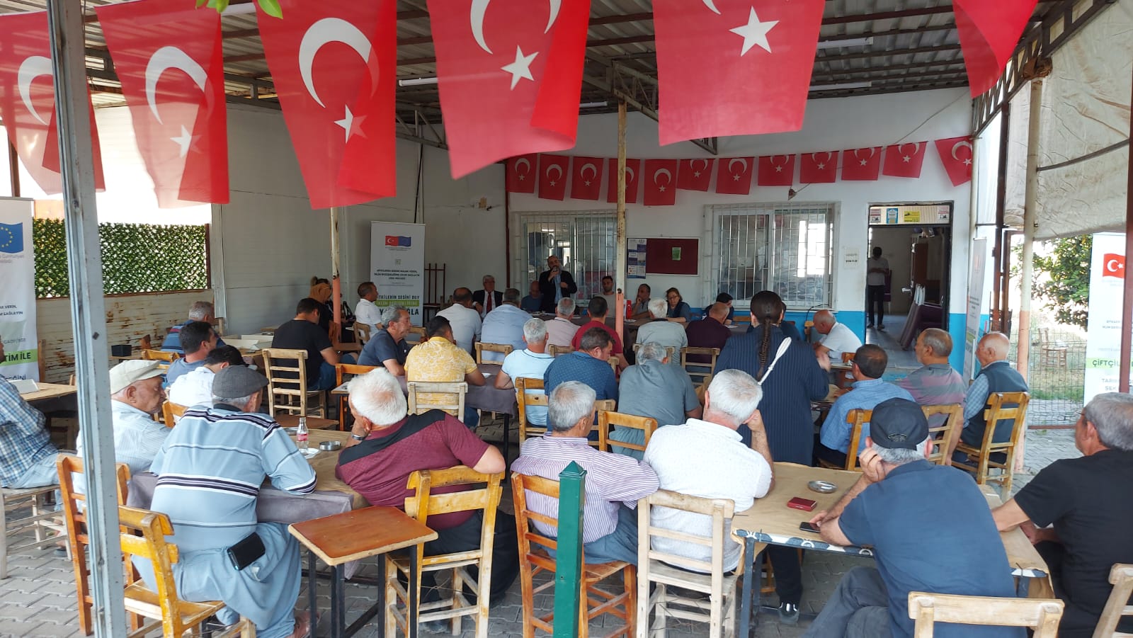 Gris Bzg Xo A Acfw Y