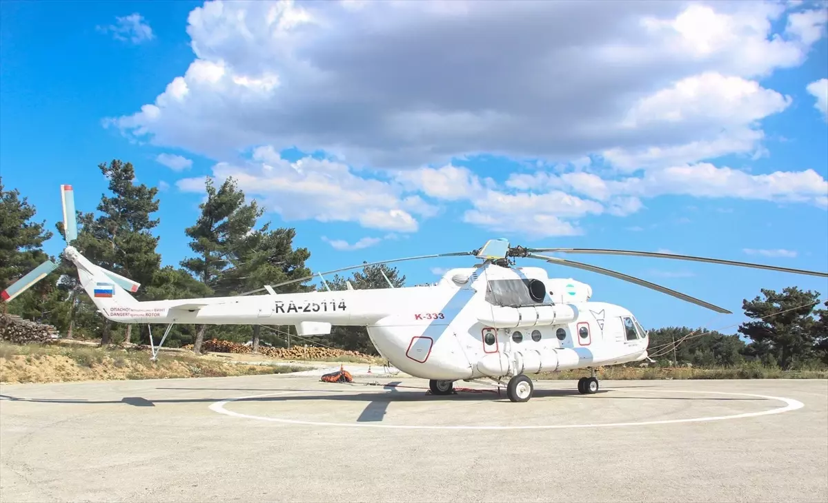 Gulnar A 2 Yangin Sondurme Helikopteri 16051032 Amp