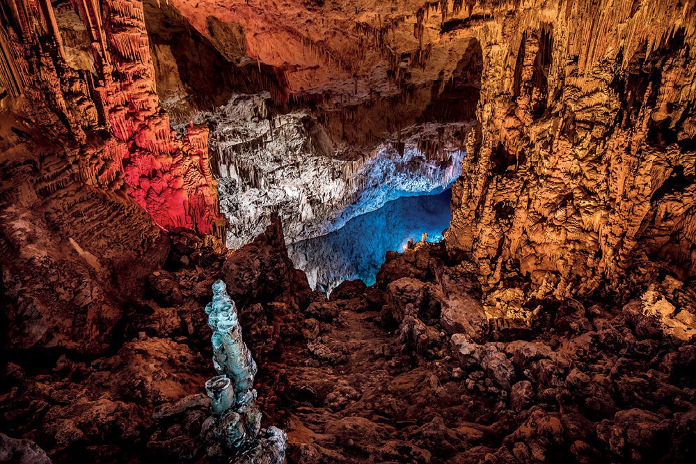 Gilindire Nin Aynasi