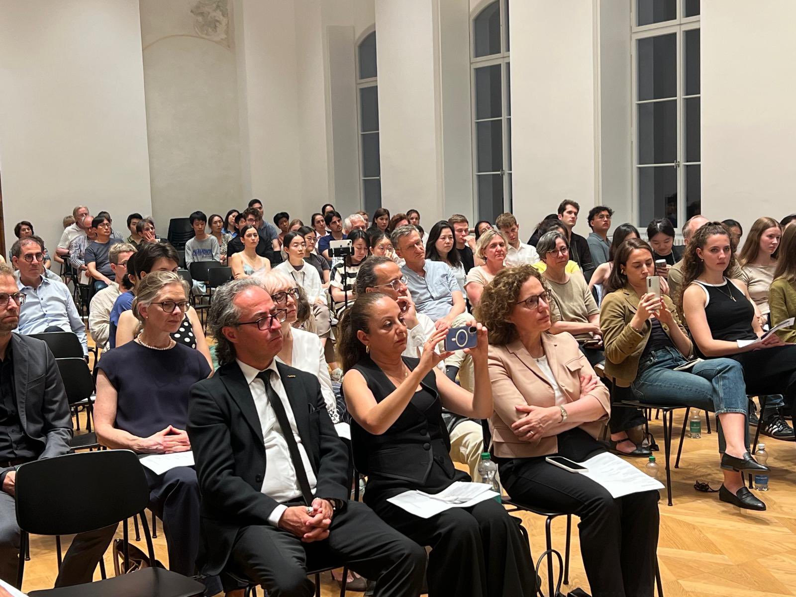 Gv Y Vt Z W A A A2 Z Bl