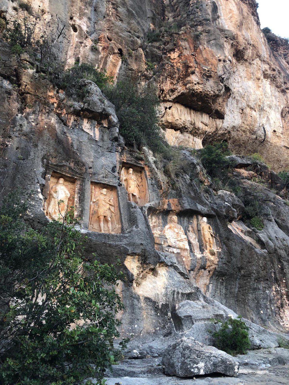 Whatsapp Image 2025 10 18 At 18.33.24