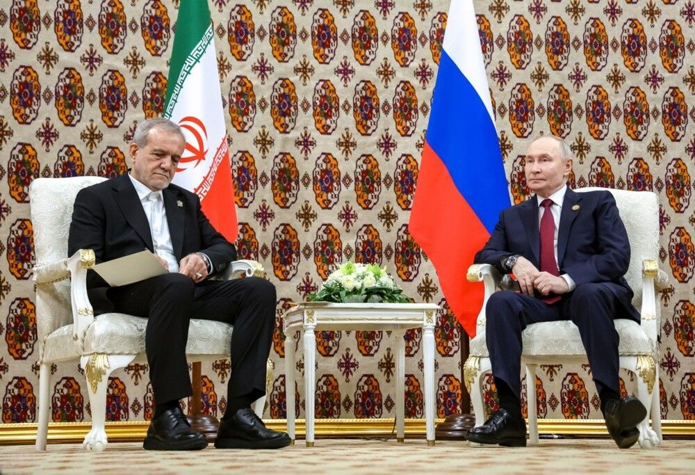 Rusya Devlet Başkanı Putin, İran Cumhurbaşkanı Pezeşkiyan ile görüştü