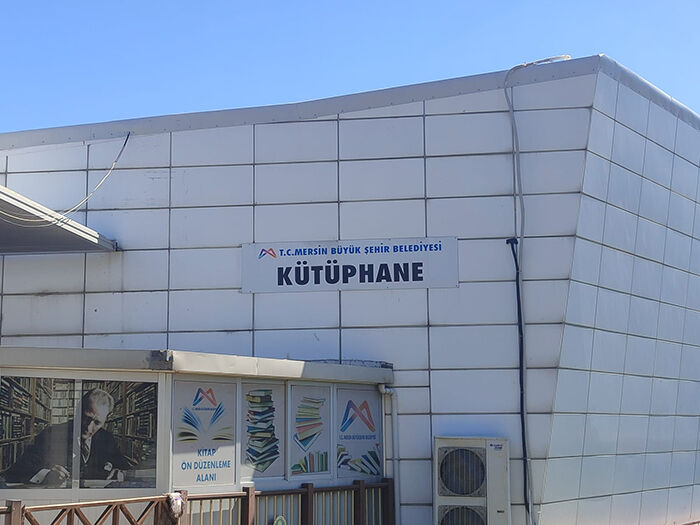 Kütüphane (1)