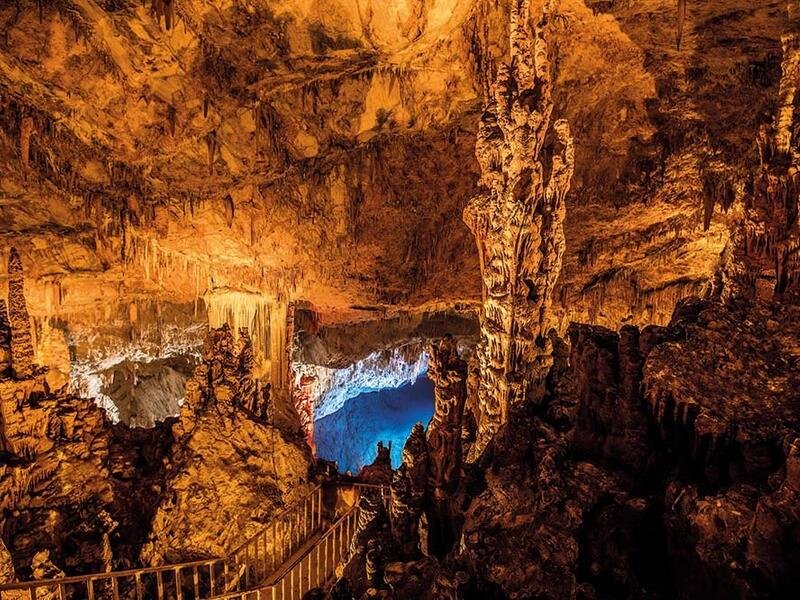 6078Daa5Ff533Da076402B81