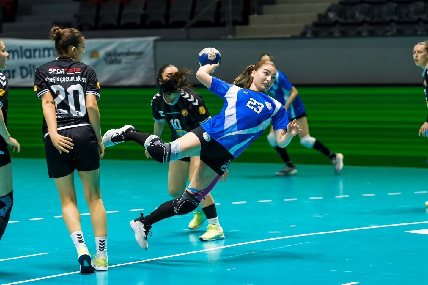 Toroslar Belediyesi Şampiyon Oldu (1)