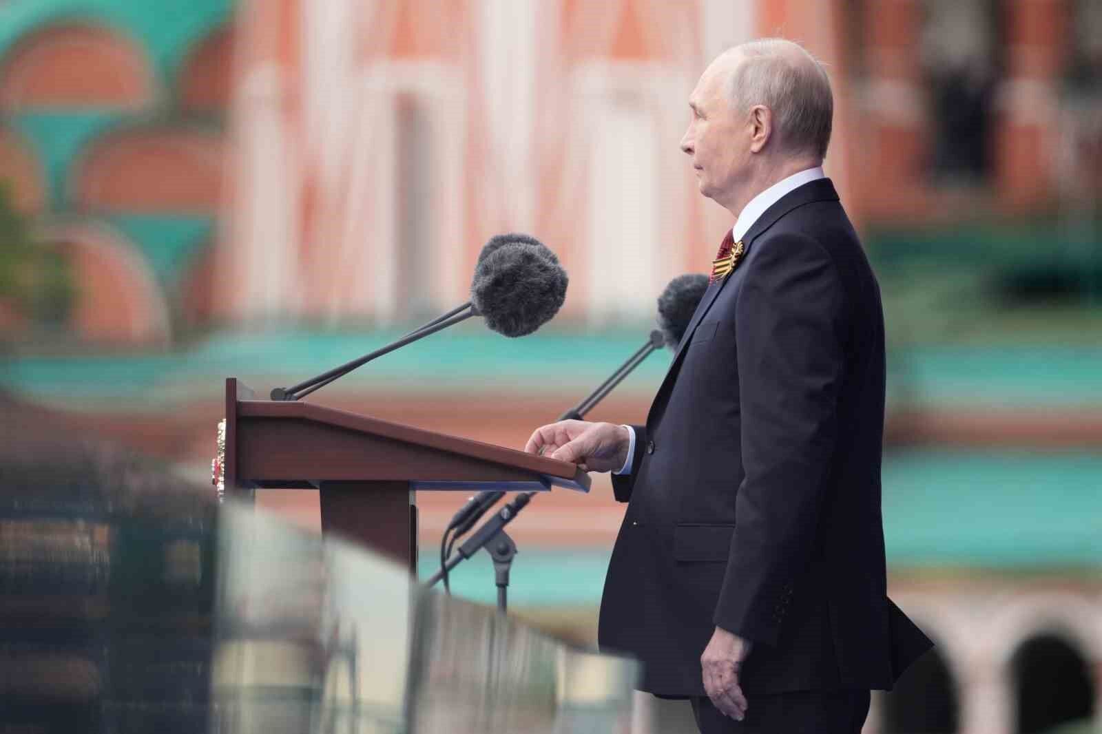 Putin: 'Zafer her zaman bizimdi ve her zaman bizim olacak'