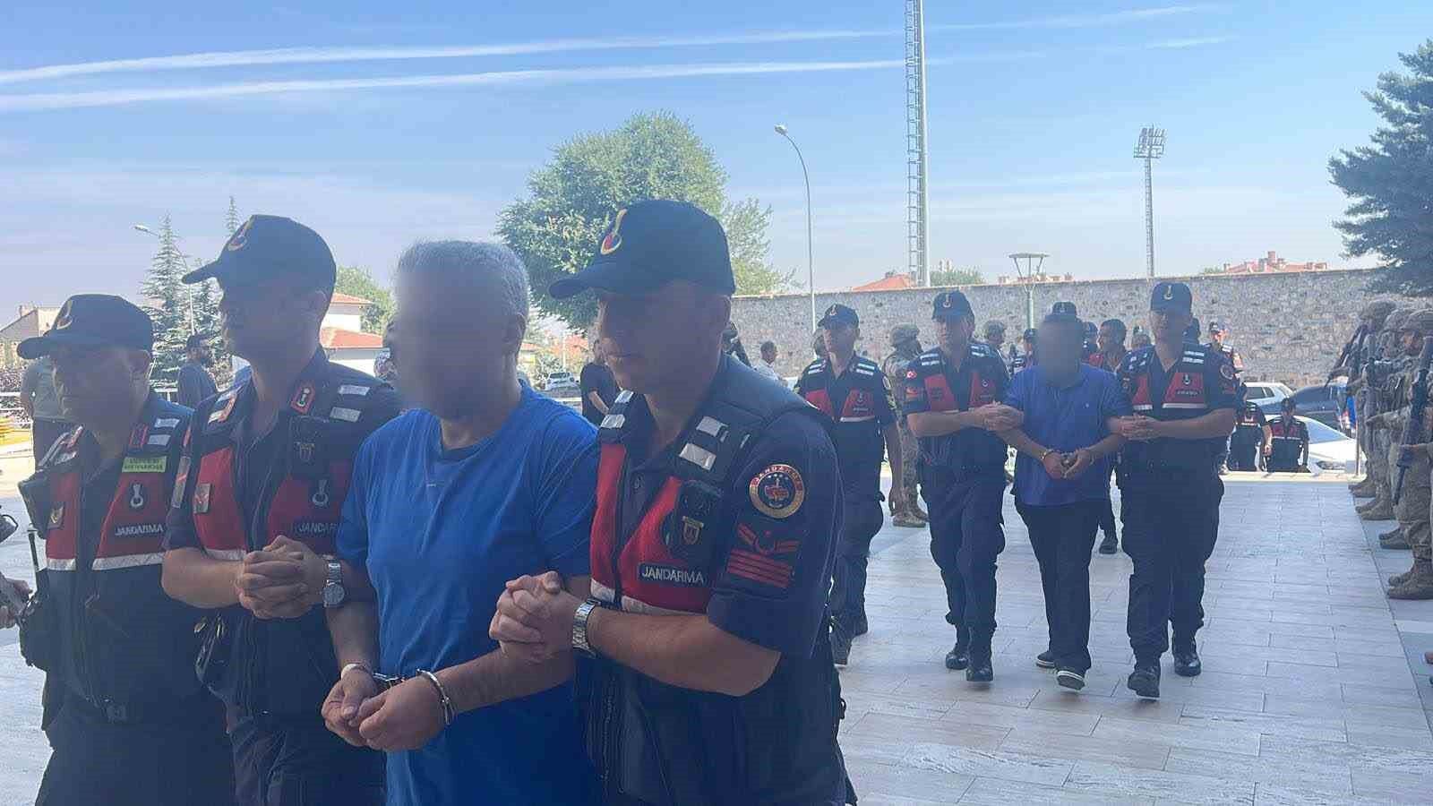 18 yıllık faili meçhul cinayette 7 şüpheli adliyeye sevk edildi