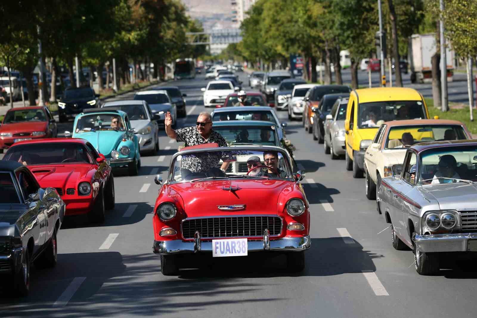 '80'ler akımı' tüm dünyaya Kayseri'den yayıldı