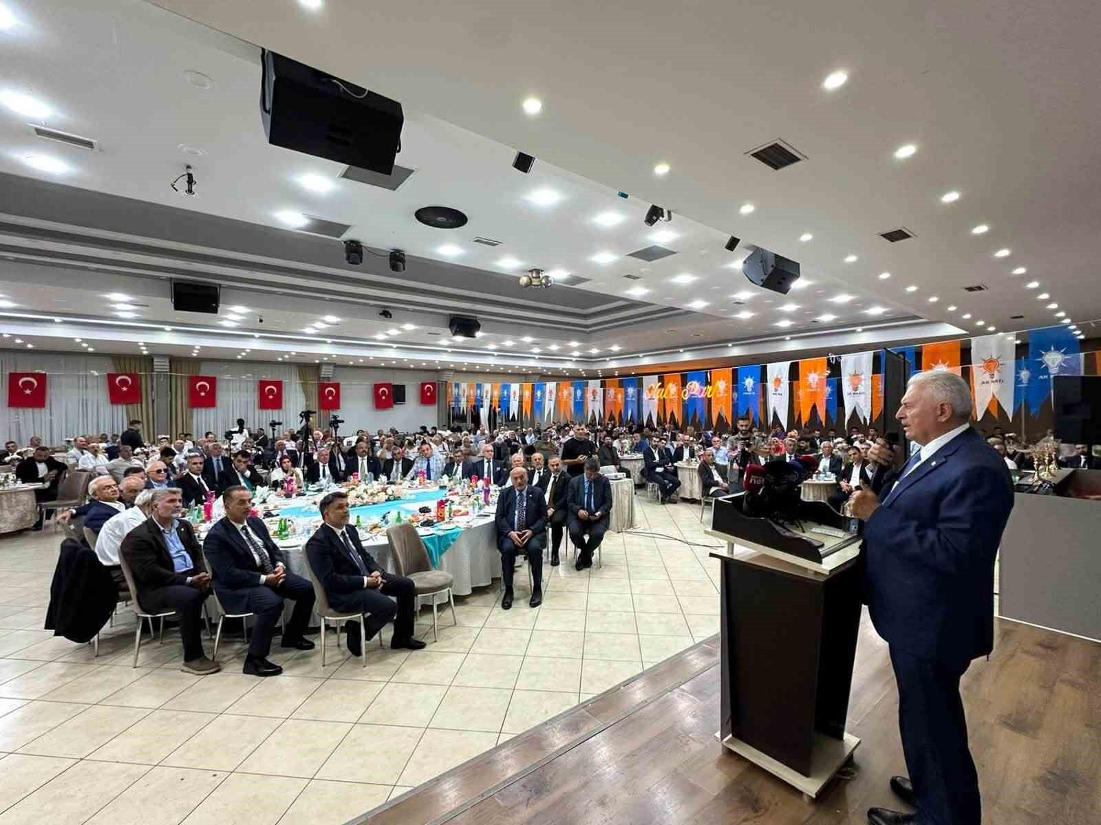 Binali Yıldırım: 'Terörsüz Türkiye hiçbir şekilde taviz vermek değildir'