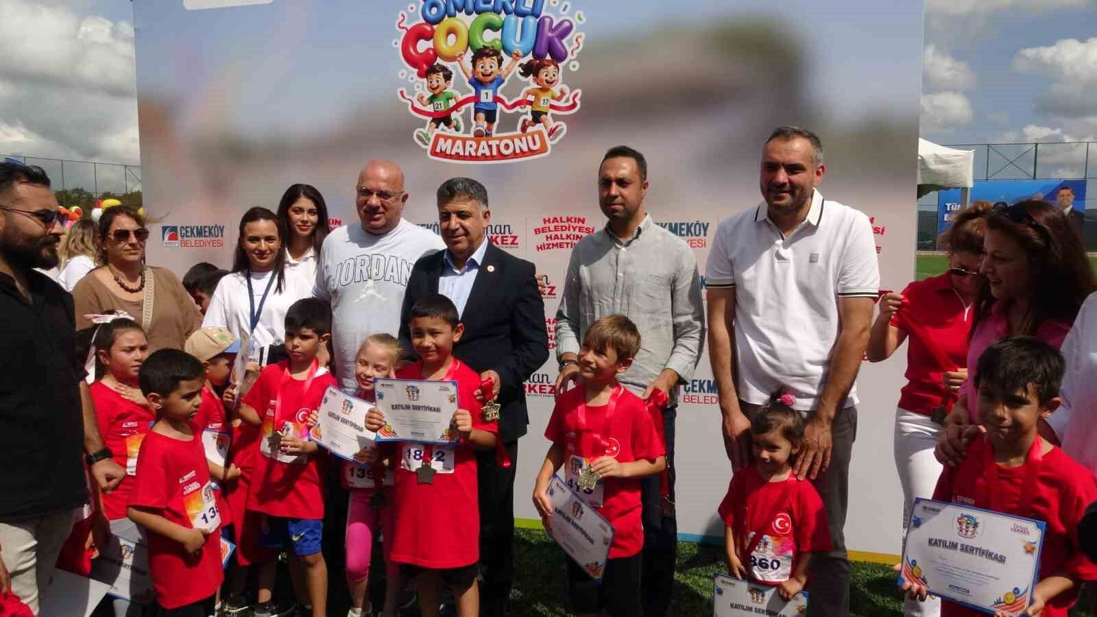 Çekmeköy'de çocukların maraton heyecanı