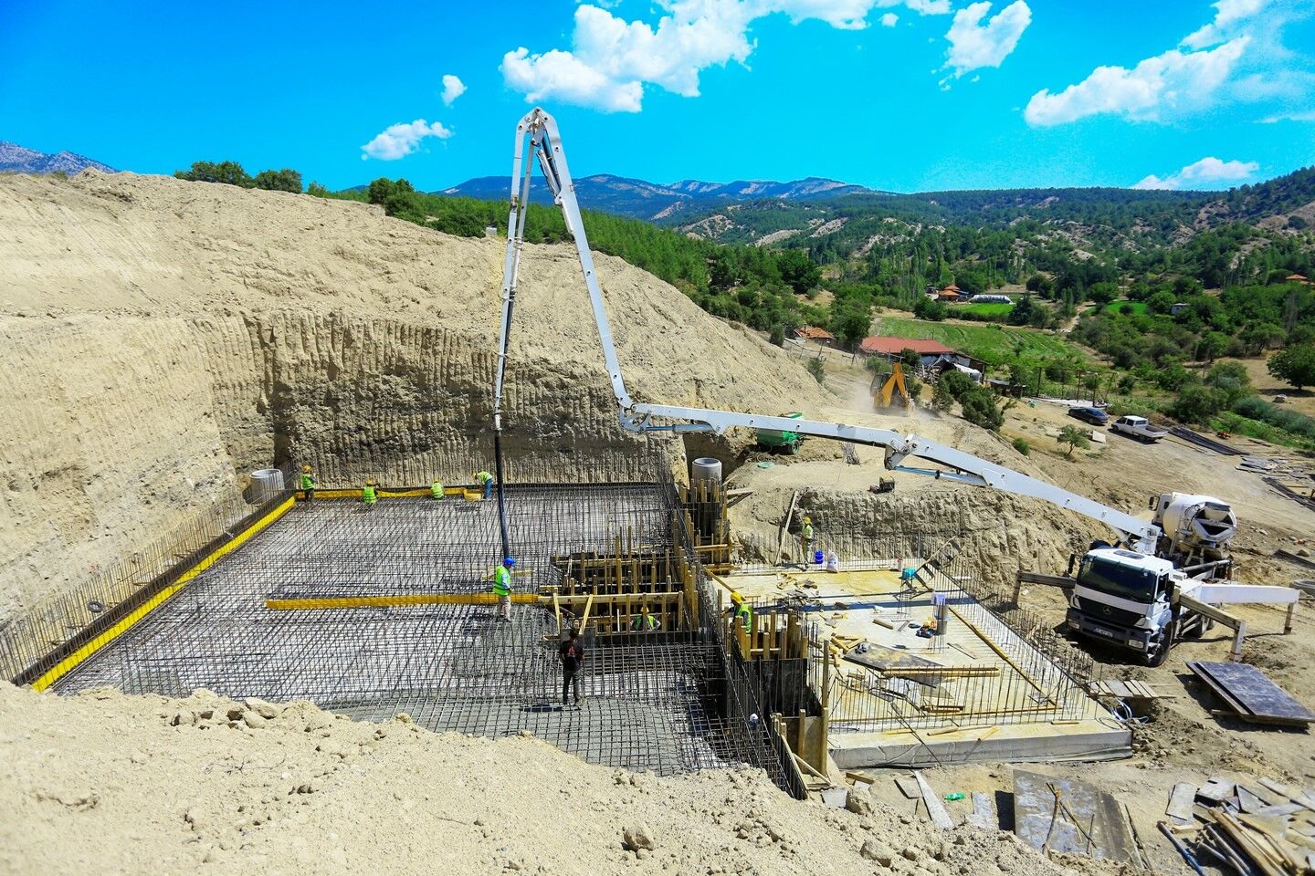 Denizli Büyükşehirden Yatağan'a 27,6 milyonluk su yatırımı