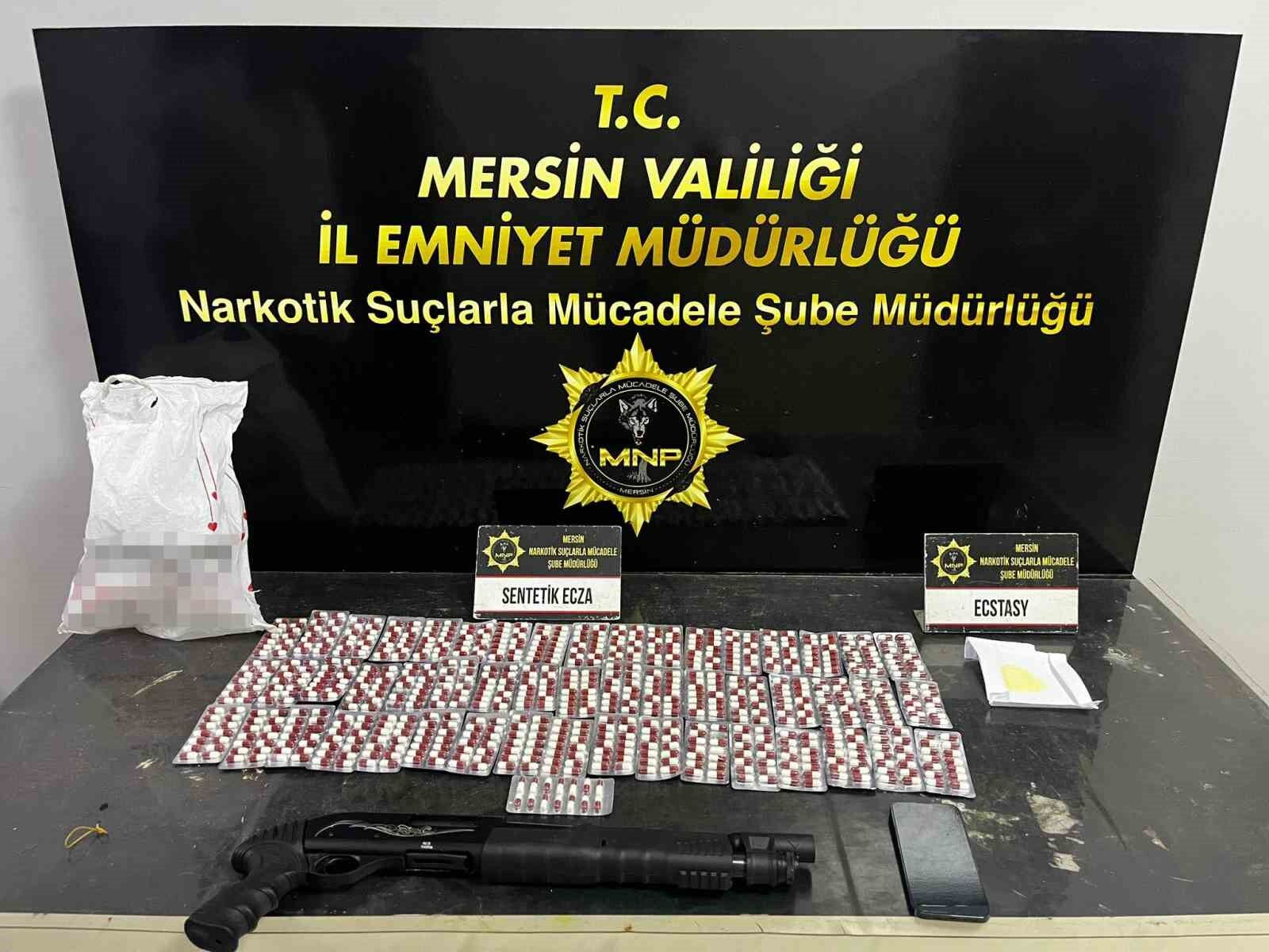 Mersin'de uyuşturucu operasyonu: 2 tutuklama