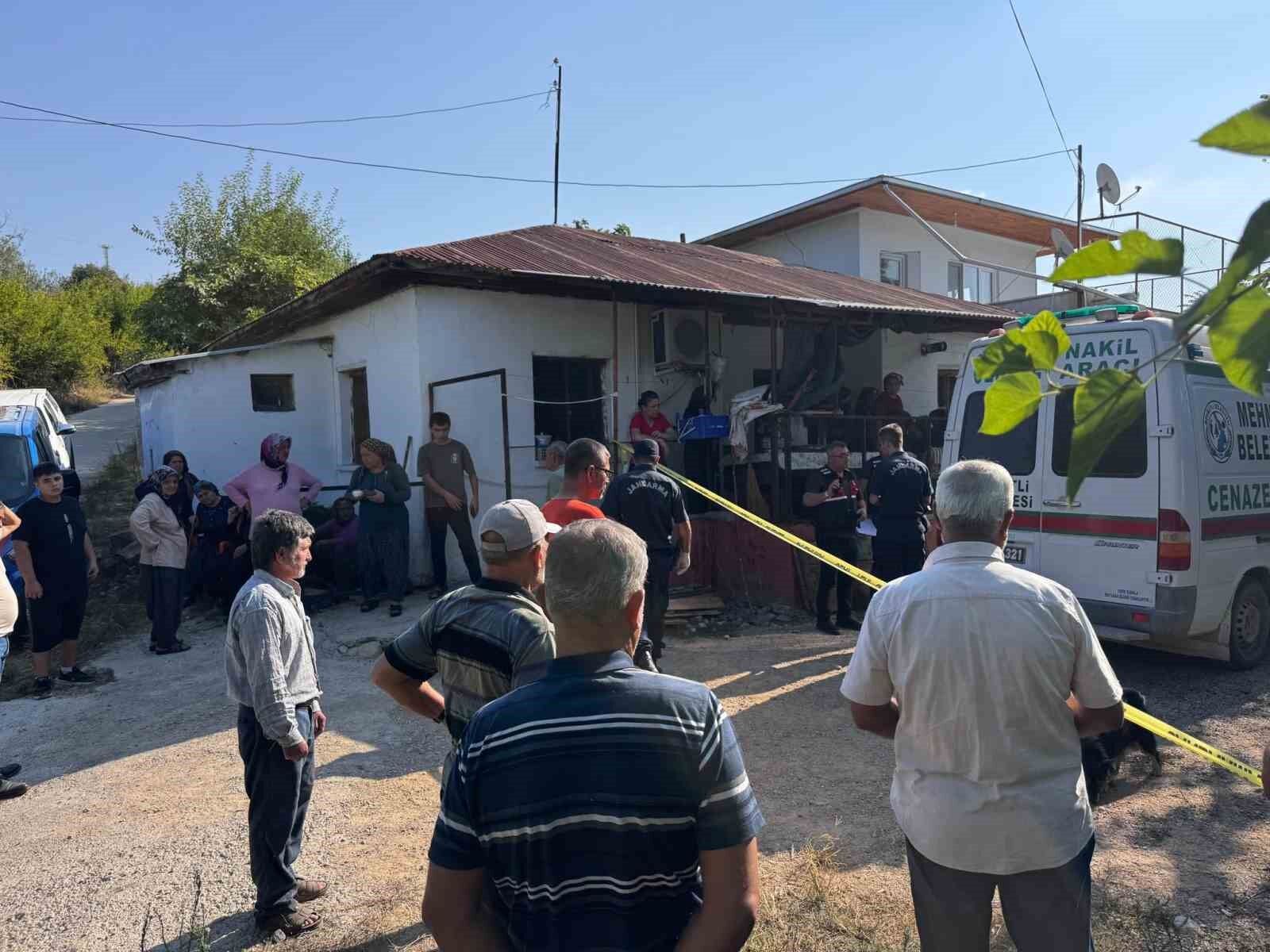 Osmaniye'de baba tartıştığı oğlunu tahrayla öldürdü