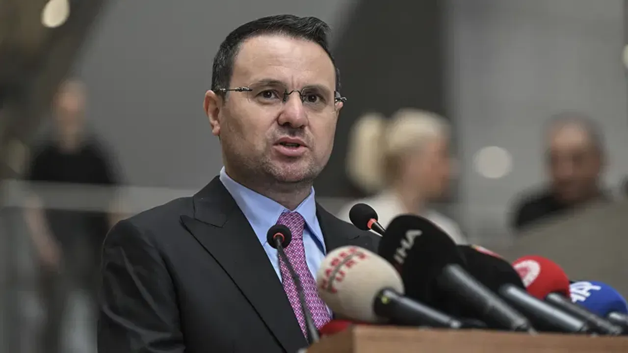 Bakan Gürlek: "Turgutlu'daki saldırıda hiçbir ihmal göz ardı edilmeyecek"