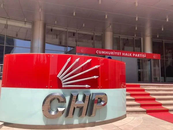CHP kurultay davası 21 Ekim'e ertelendi