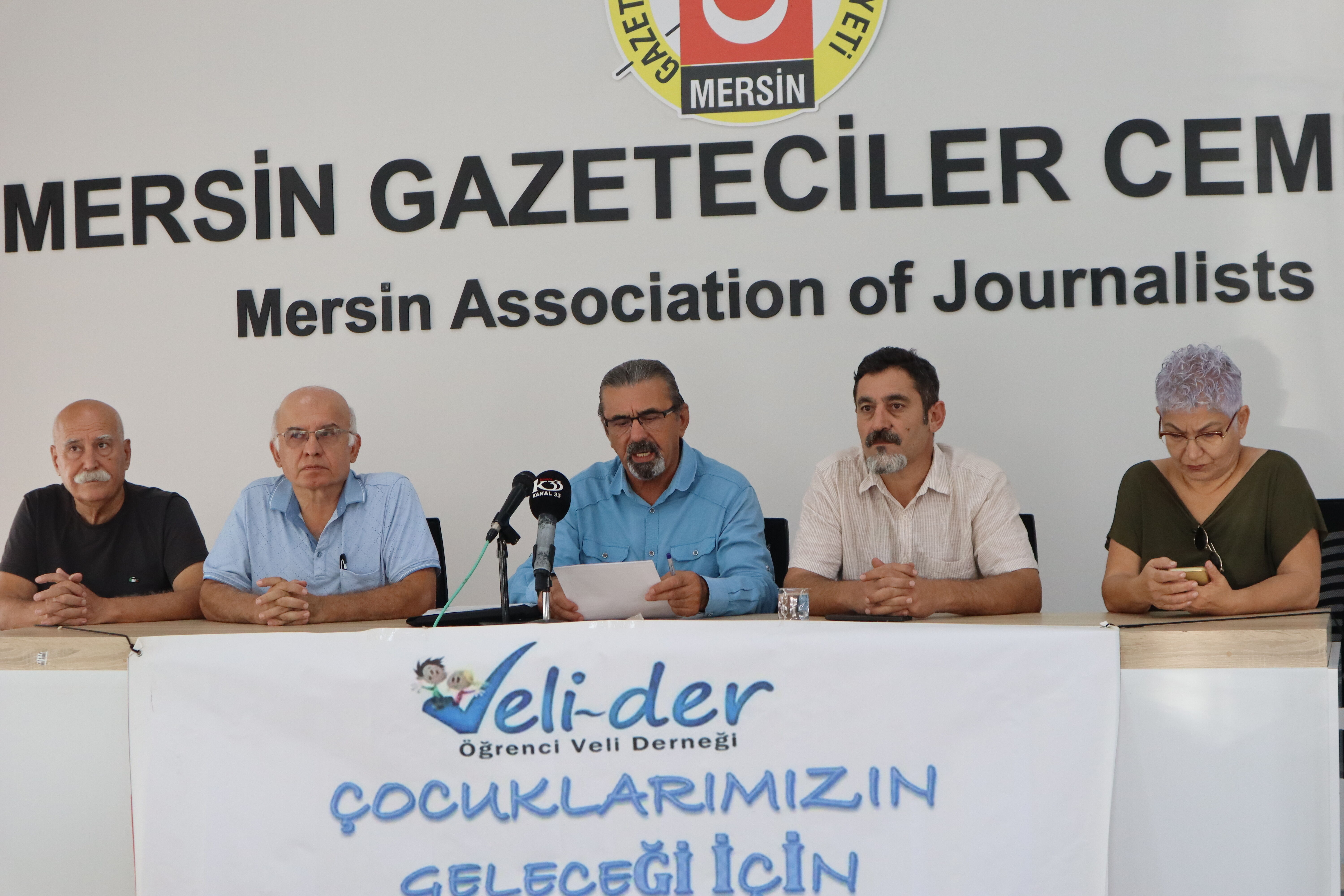 Topaloğlu: “Eğitim hakkı lüks değil, Anayasal zorunluluktur”