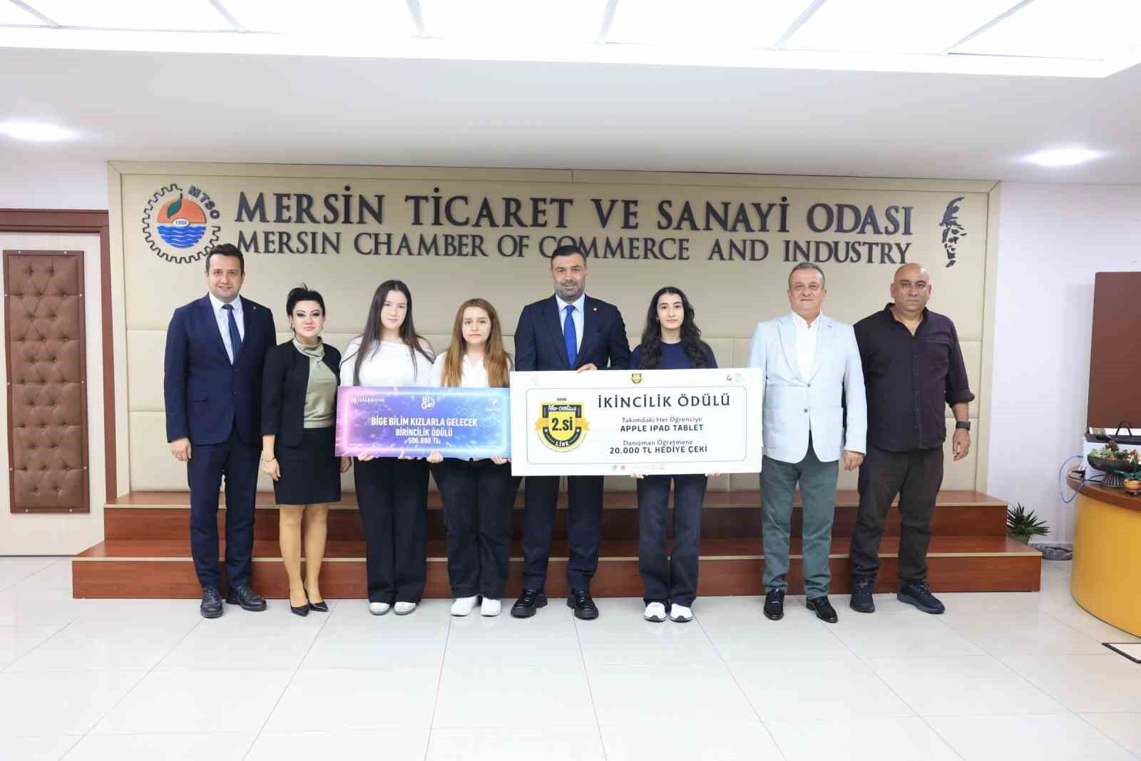 MTSO'dan Türkiye birincisi Moonlight ekibine destek