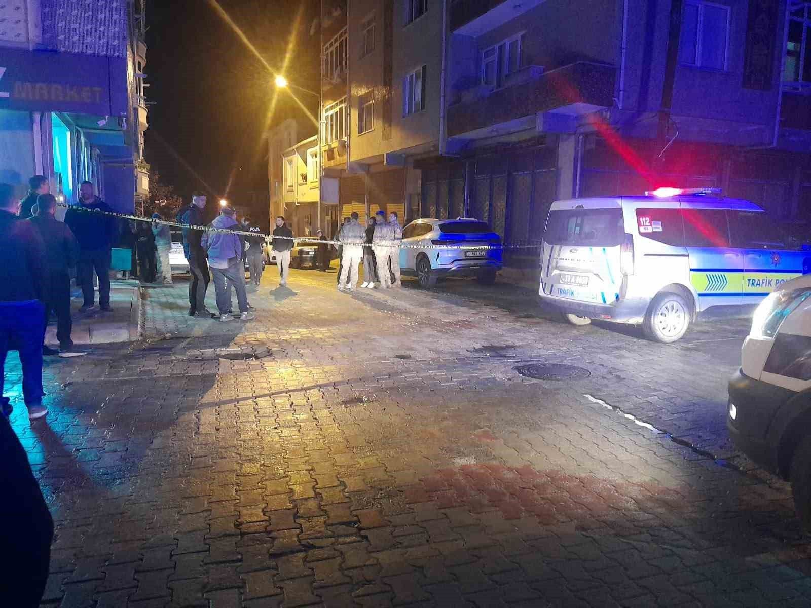 Vize'de eş cinayeti: Eşini vurup intihara kalkıştı