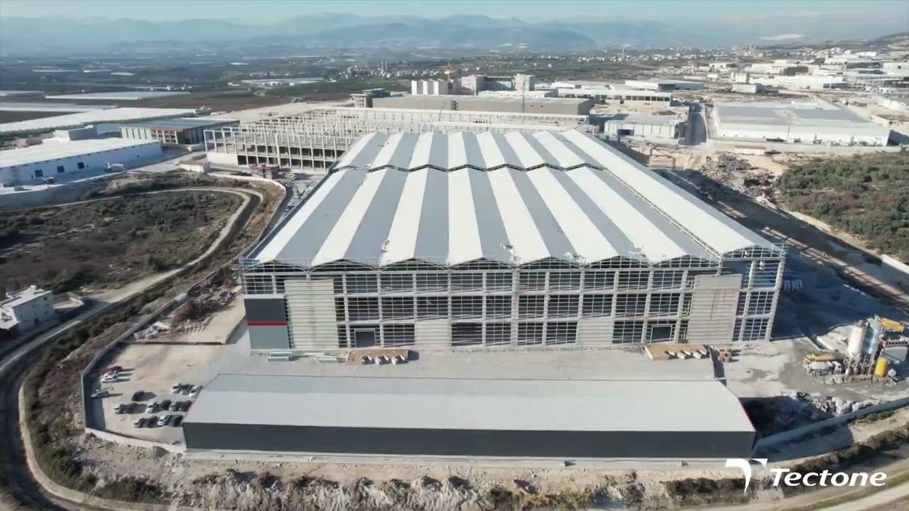 Mersin’de yaklaşık 100 işçinin işine son veren şirketin Awox Teknoloji olduğu iddia edildi
